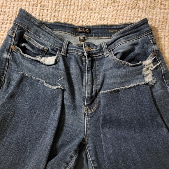Judy Blue Dark Wash Distressed Skinny Jeans - Picture 5 of 8